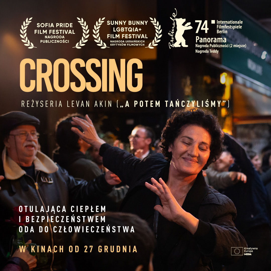 crossing_1080x1080_3