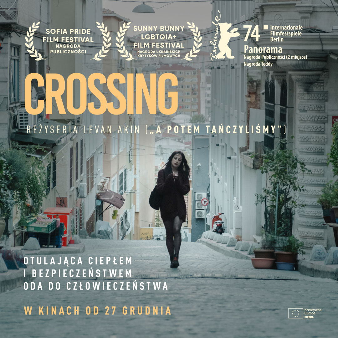 crossing_1080x1080_7